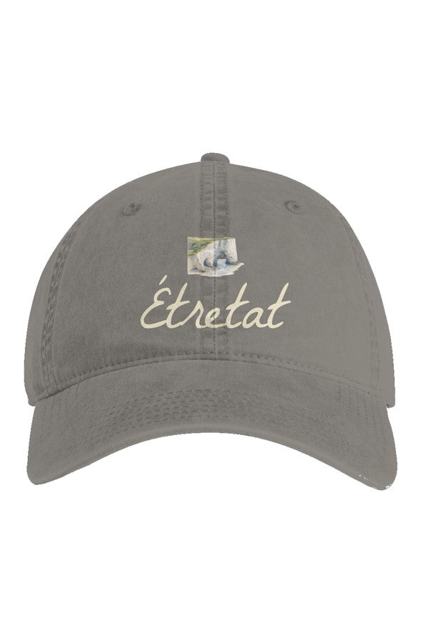 Étretat Cliffs Embroidered Hat in Faded Grey